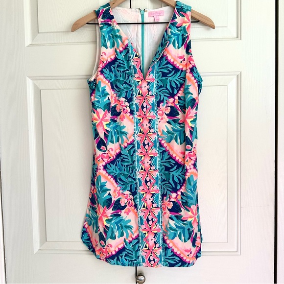 Lilly Pulitzer Dresses & Skirts - Lilly Pulitzer Sleeveless Pink and Blue Floral Romper